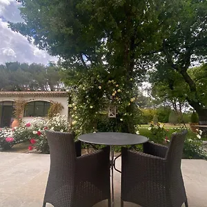 La Bastide Des Rosiers Couette-café